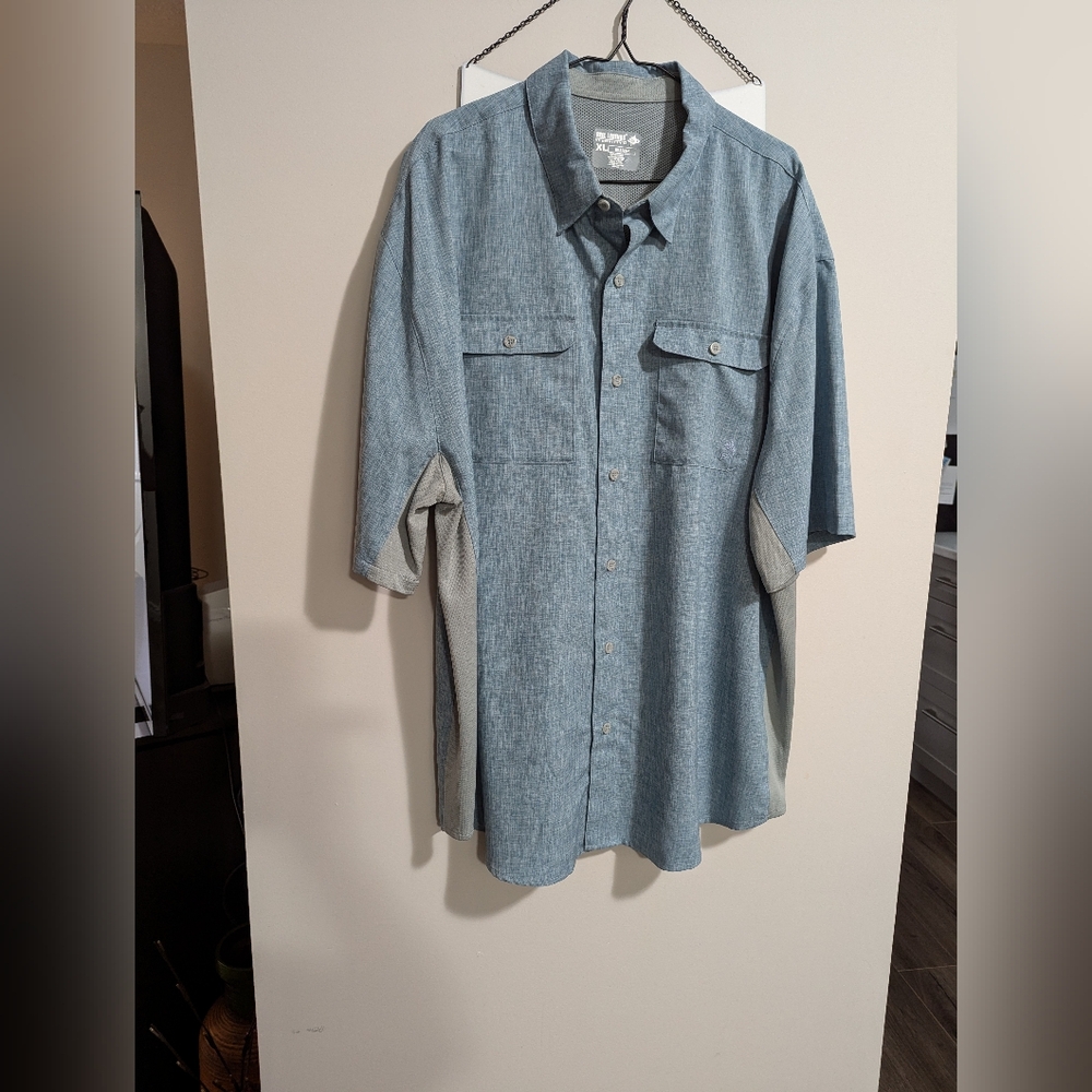 - - - Reel  Legends mens fishing shirt button up size XL. Performance clot…